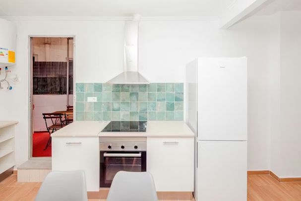 Carrer Cadis, Valencia, Valencian Community 46006 - Foto 1