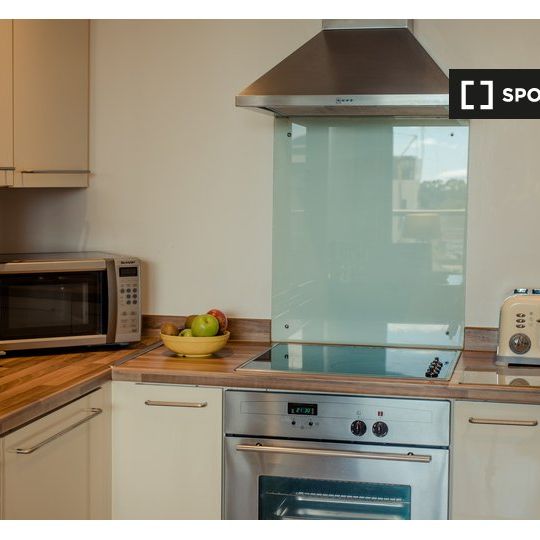 2 Bedroom Apartment to Rent in Dublin 18 - Photo 1