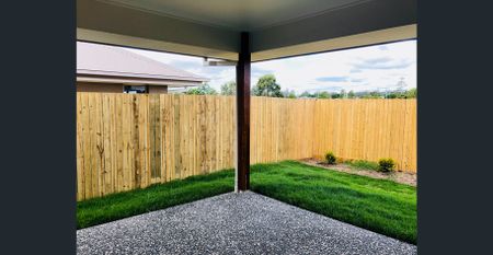 AMAZING PROPERTY! - Photo 5