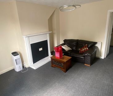 Bunns lane, Dudley, DY2 7RA - Photo 2