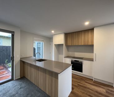 2/129 Tancred Street, Linwood - Photo 3