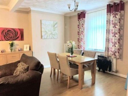 Thomas Street, Trethomas, Caerphilly, CF83 - Photo 4
