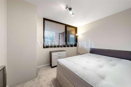 Britten Close, London, NW11 - Photo 3