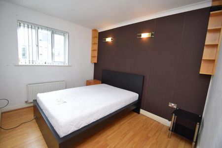 2 bedroom apartment to rent - Photo 4