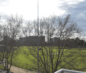 Secure 2-Bedroom Apartment with Cafes, Shops & Transport at Your Do... - Photo 3