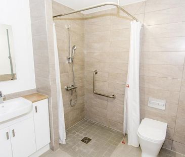 1 bedroom retirement property to rent - Photo 4