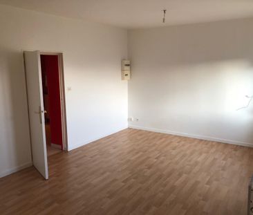 Location Appartement - Photo 1