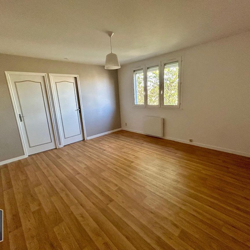 Location Appartement 1 pièce 30m² CHOLET 49300 - Photo 1