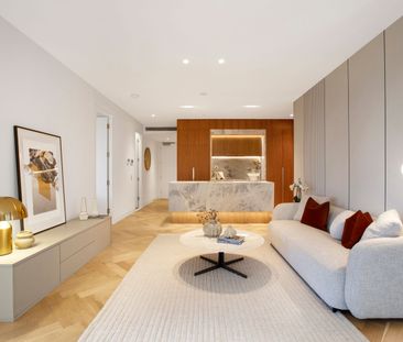 unfurnished | A Refined City Home on Prestigious King Street - Photo 1