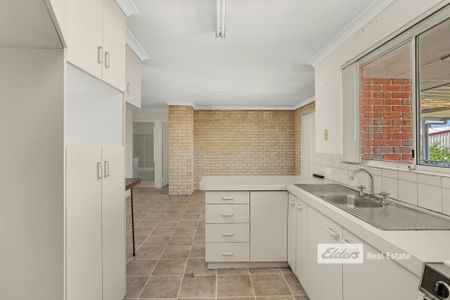 4-Bedroom Home in Carey Park - Photo 3