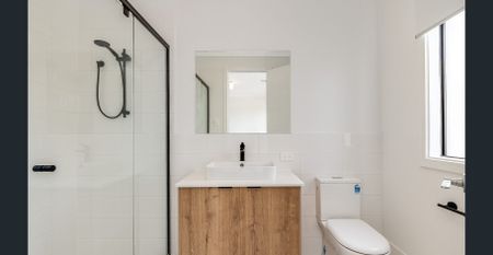 Modern Comfort & Easy Living in a Quiet Lane Setting - Photo 3