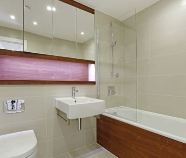 Wharf Street London SE8 - Photo 2