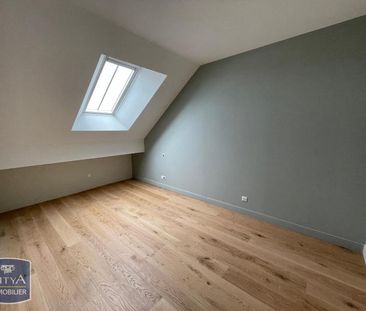 Location Appartement 2 pièces 53m² FONTENAY LE COMTE 85200 - Photo 5