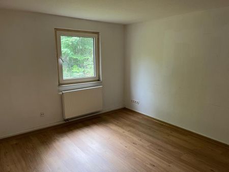 Helle Zwei-Zimmer-Wohnung im Erdgeschoss ab sofort zu vermieten! - Foto 5