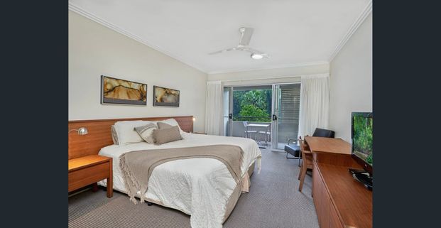 Available Now - Resort-Style Living in Prestigious Paradise Palms - Photo 1