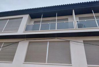 Alquiler de piso en Calle Tomás Bretón, 2