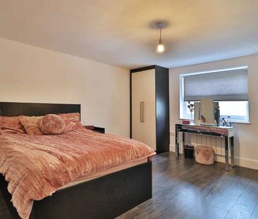 Harpur House, MK40 - Photo 1