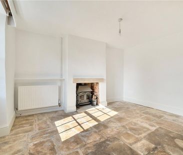 2 bedroom detached house to rent - Photo 3