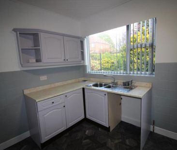 2 bedroom bungalow to rent - Photo 3