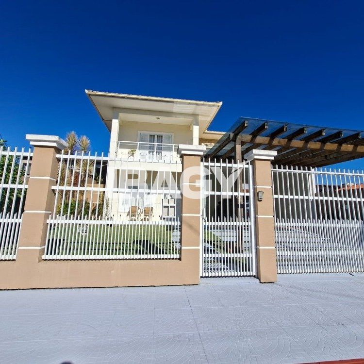 Casa 3 Quartos Carianos 310m² - Foto 1