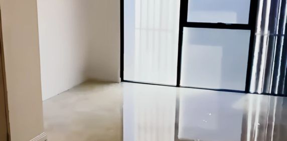 2 Finch Dr, Sydney - Photo 2