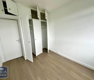 Location Appartement 4 pièces 72m² MONT ST AIGNAN 76130 - Photo 2