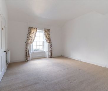 Flat 3, 5 Wemyss Place - Photo 6