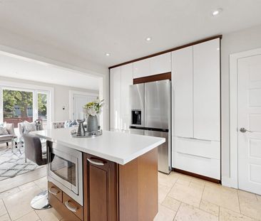 For Lease - 285 Bronte Road, Oakville, Ontario - Photo 4