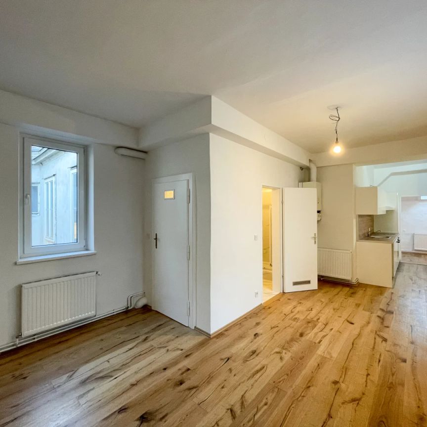 4er WG! Optionale 5-Zimmer Wohnung im Stilaltbau - zentral gelegen im 4. Bezirk - zu vermieten - Photo 1