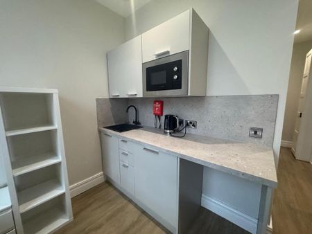 1 bedroom property to rent - Photo 4