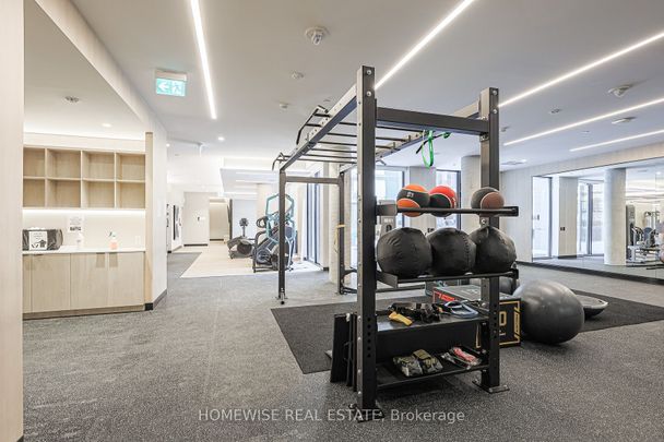 For Lease - 2020 Bathurst Street Unit# 709, Toronto, Ontario - Photo 1