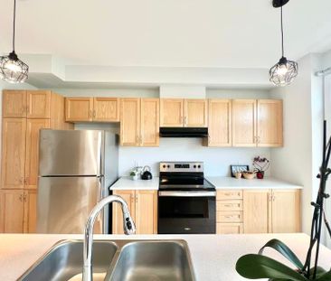 For Lease - 422 Cope Drive, Kanata, Ontario - Photo 2