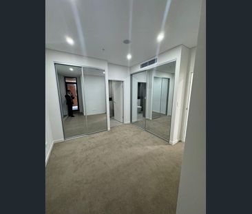 Modern 2 Bedroom Apartment in the Heart of KOGARAH - Photo 4