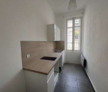 Location Appartement 1 pièce 27m² MARSEILLE 5ème - Photo 3