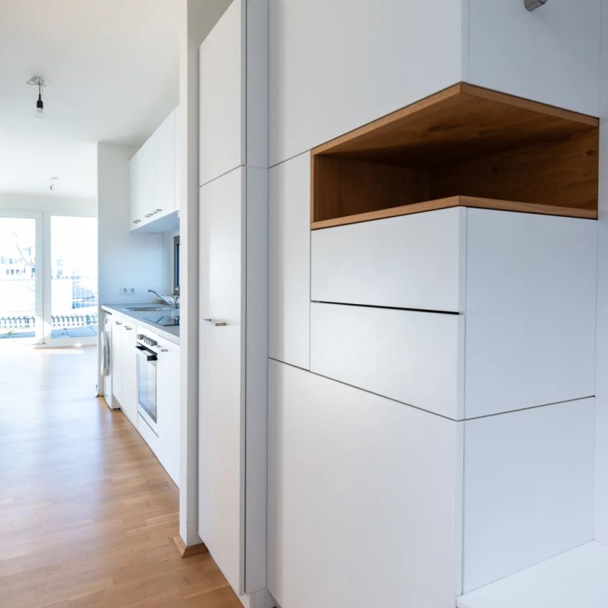 ALLEIN ODER ZU ZWEIT - LICHTDURCHFLUTETE DACHGESCHOSSWOHNUNG MIT ZWEI TERRASSEN - TEILKLIMATISIERT - Foto 1