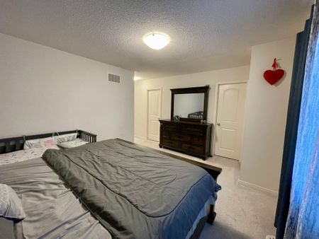 For Lease - 96 Deer Ridge Trail, Caledon, Ontario - Photo 2