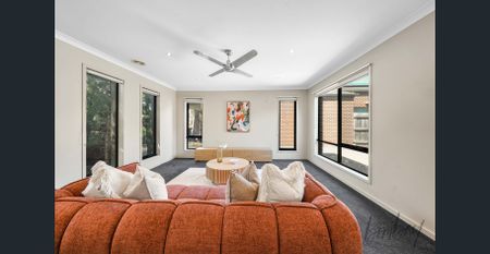 Spacious Family Home for Rent in the Heart of Epping - Photo 3