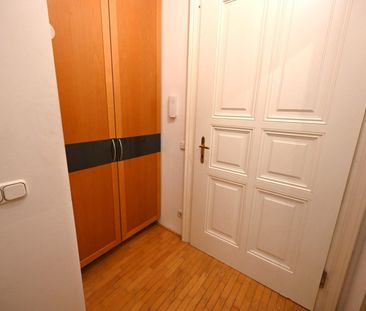 Komfortables Wohnen mit Geschichte – 1-Zimmer-Wohnung mit Donaublic... - Photo 1