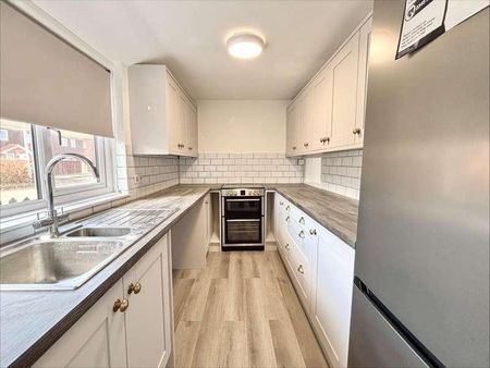 Emmanuel Close, Mildenhall, Bury St. Edmunds, IP28 - Photo 3