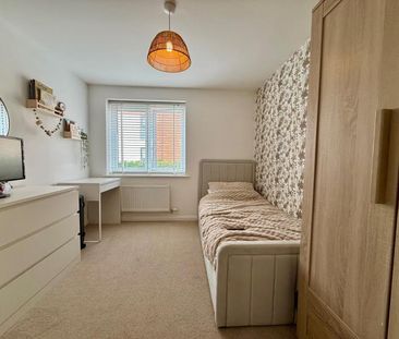 2 bedroom apartment to rent - Photo 3