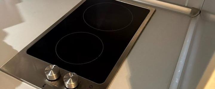 moderne möblierte 2 Zimmer Wohnung mit Einbauküche und Bad in 63303 Dreieich - Foto 1