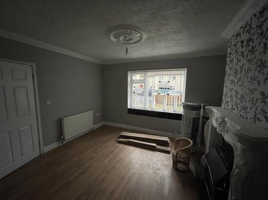 2 bedroom property to rent - Photo 1