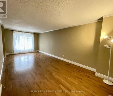 3216 DOVETAIL MEWS - Photo 1