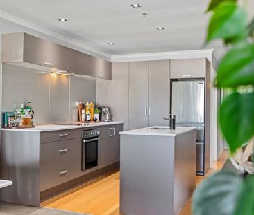 Beachside Haven - Photo 2