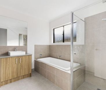 33 Flagstaff Street, Armstrong Creek - Photo 6