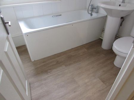 1 bedroom maisonette to rent - Photo 2