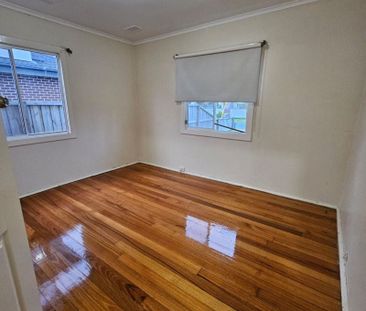 19 Ernest Street, Broadmeadows - Photo 2