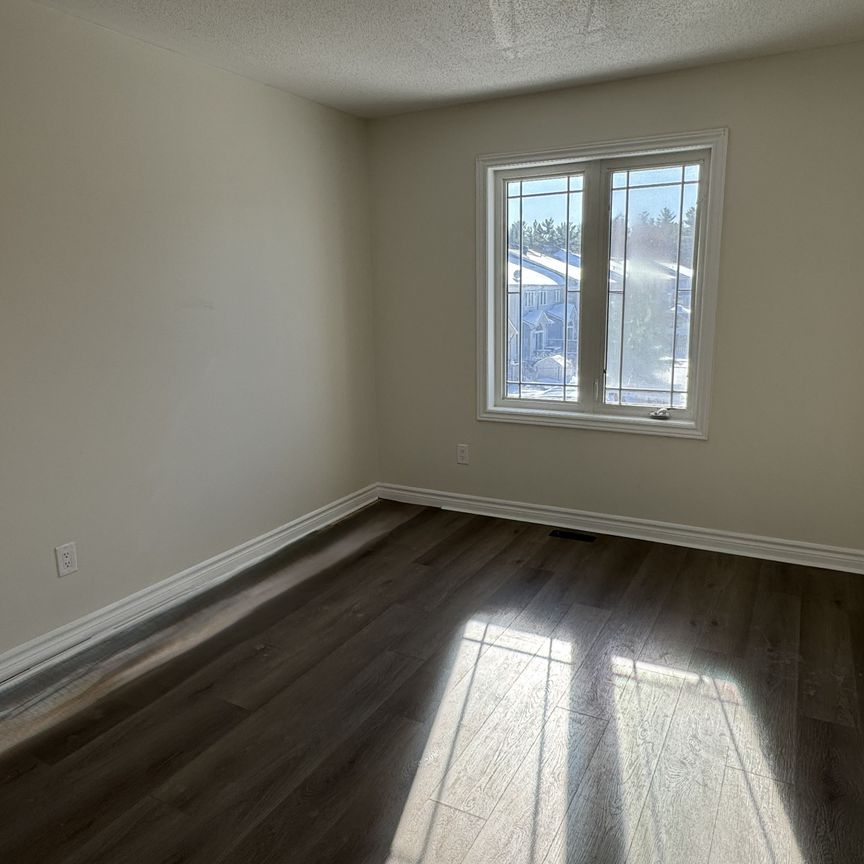 For Lease - 247 HUNTERBROOK Street, Kanata, Ontario - Photo 1