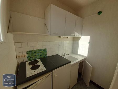 Location Appartement 1 pièce 20m² TOURS 37000 - Photo 3