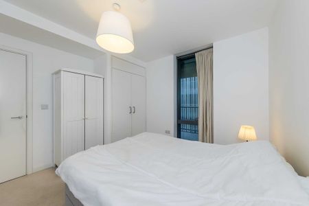 Price £2,500 pcm - Available 04/01/2026 - Furnished - Photo 2